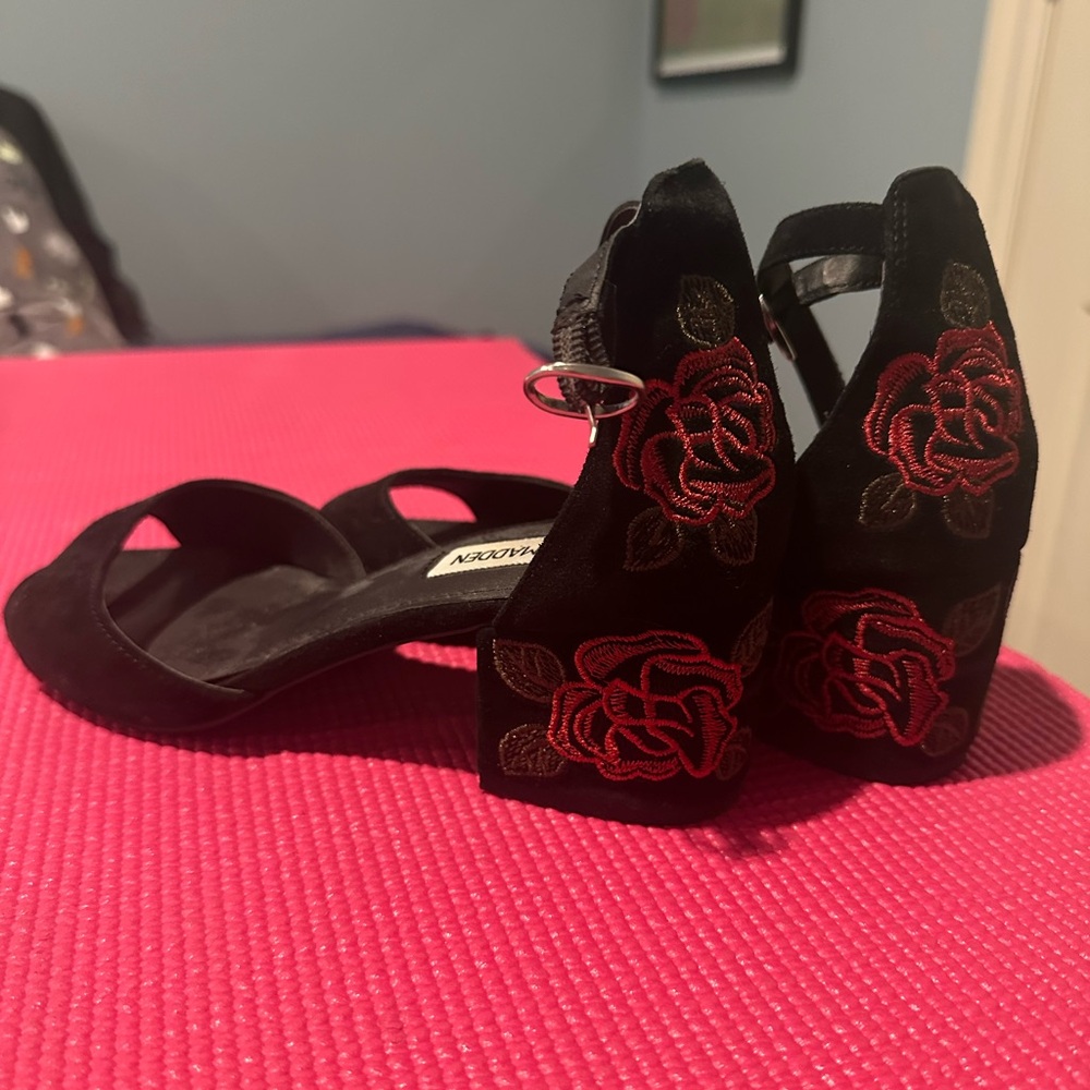 Steve Madden Rose Heels